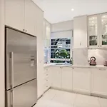 Premium Double Bay 3 bedroom apartment